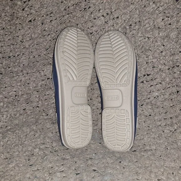 CROCS-#16209-Closed Toe Loafers With Bow-Blue/Tan-Sz 9-Near Mint - Picture 8 of 8